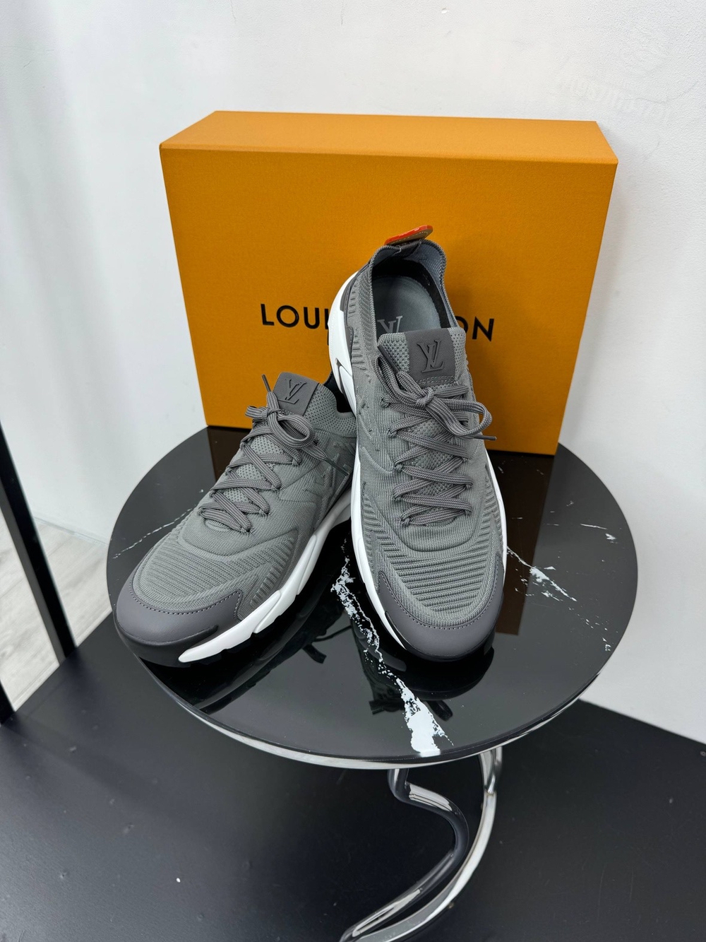 Кроссовки Louis Vuitton