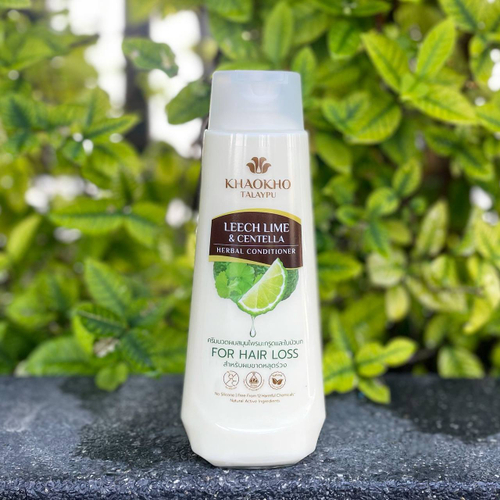 Кондиционер для волос Кафрский лайм и Центелла Leech Lime & Centella Herbal Conditioner Khaokho Thalaypu