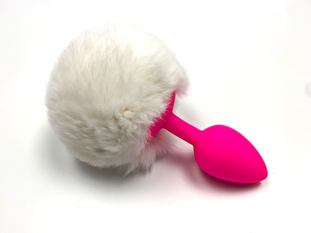 Розовая анальная пробка с пушистым белым хвостиком зайки (Цвет: белый)