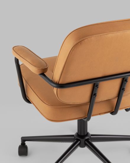 Кресло офисное Iris коричневый экокожа на колесах