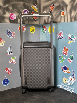 Дорожный чемодан Louis Vuitton Horizon 50