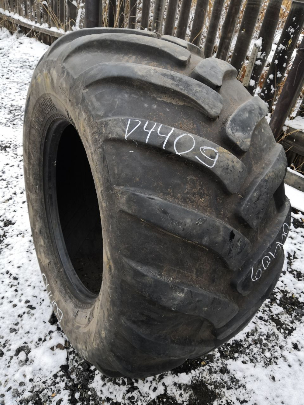 600/55-26.5  TWIN421 шина б/у