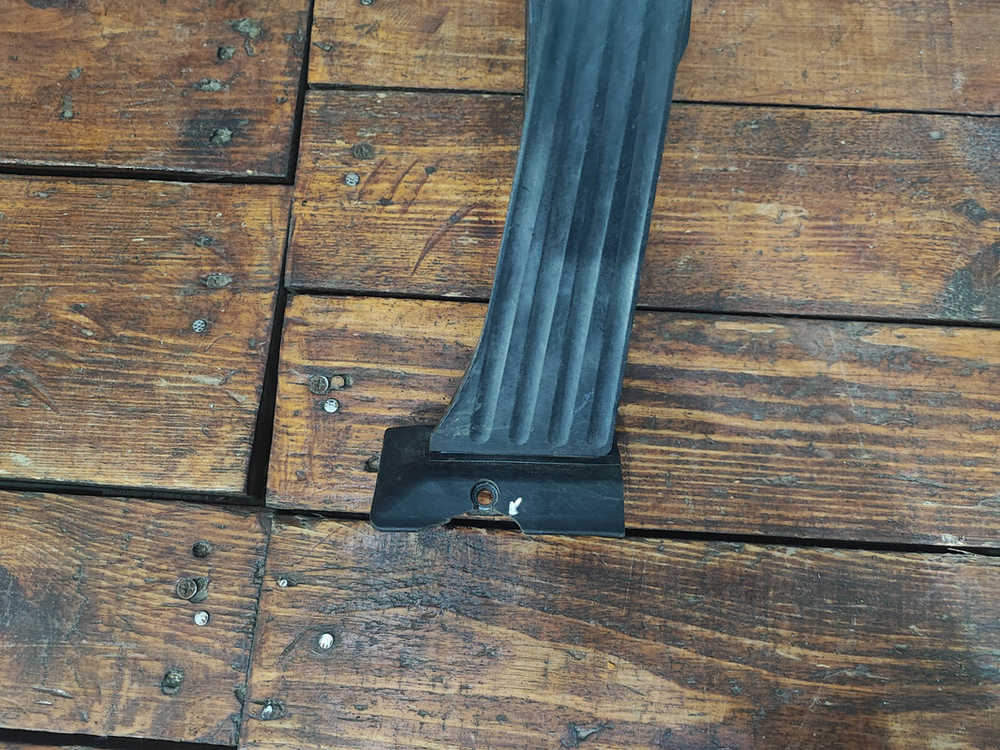 Педаль газа BMW 5-Series (E60)  Б/У Оригинал 35426772645