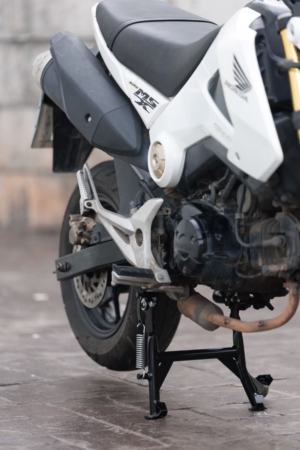 Center Stand MSX 125 Y 2012-2015 (Gen1). MOTOSKILL