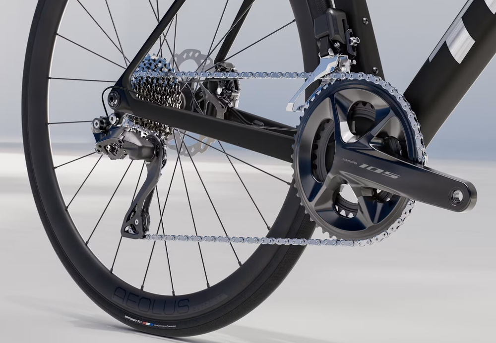Арт 5319971 Велосипед MADONE SL 6 ML черн