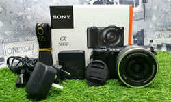 Фотоаппарат Sony A5000 + E 3.5-5.6 PZ 16-50 mm