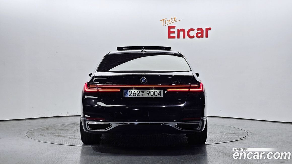 BMW 7 Series (G11) 740Li xDrive Design Pure Excellence (08.2019)