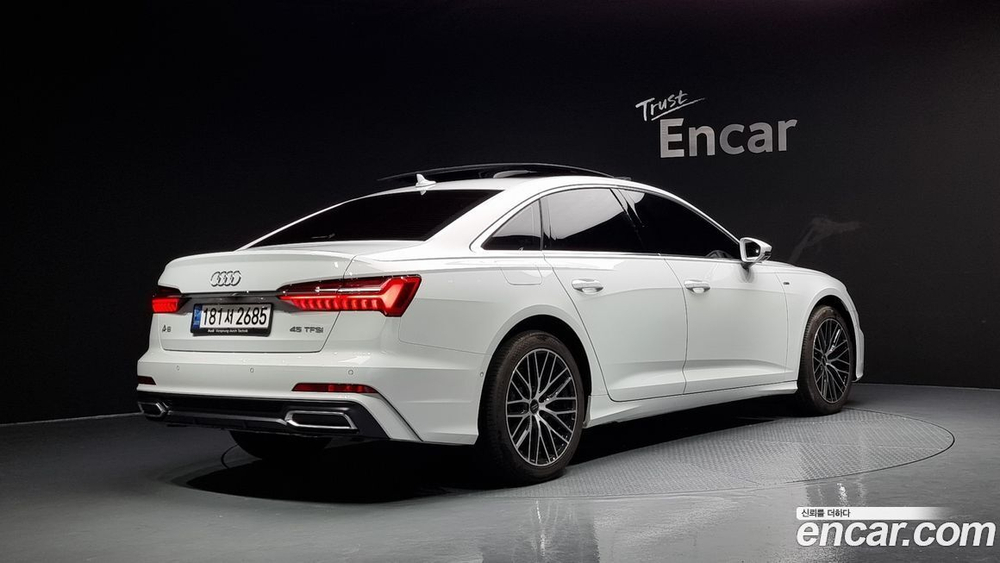 Audi A6 (C8) 45 TFSI (08.2020)