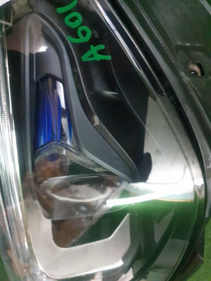 Фара левая Mercedes GLE V167 (18-24) Multibeam LED