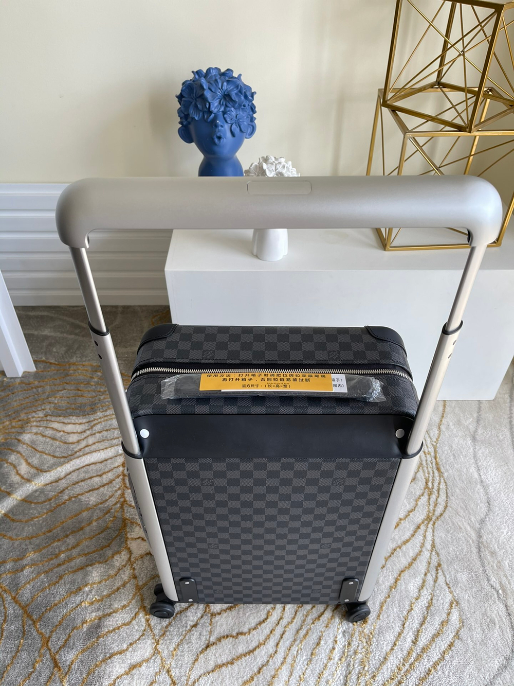 Louis Vuitton Horizon 50 Suitcase