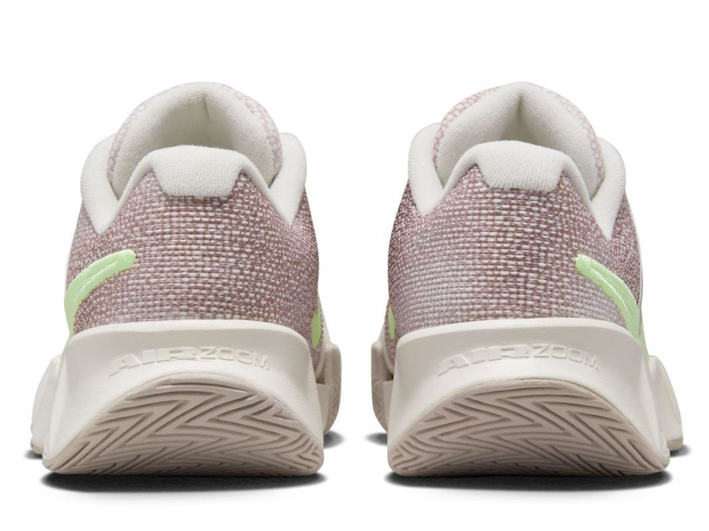 Женские Кроссовки теннисные Nike Zoom GP Challenge Pro Premium - phantom/barely volt/platinum violet