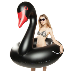 Круг надувной black swan