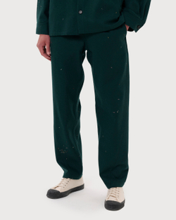 UNDERCOVER БРЮКИ ЗЕЛЕНЫЕ С ВЫШИВКОЙ