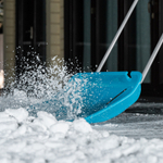 Скрепер для уборки снега, полипропилен, колеса, 750х445х1275 мм, рукоятка с ПВХ, LUXE Palisad