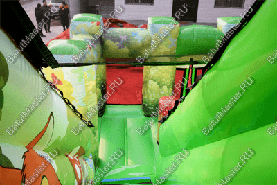 Коммерческий надувной батут "Сафари" 6*5*5 м