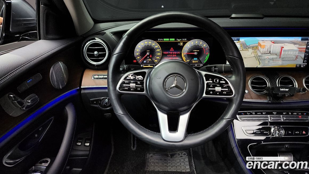 Mercedes-Benz E-Class W213 E300e Exclusive (11.2019)