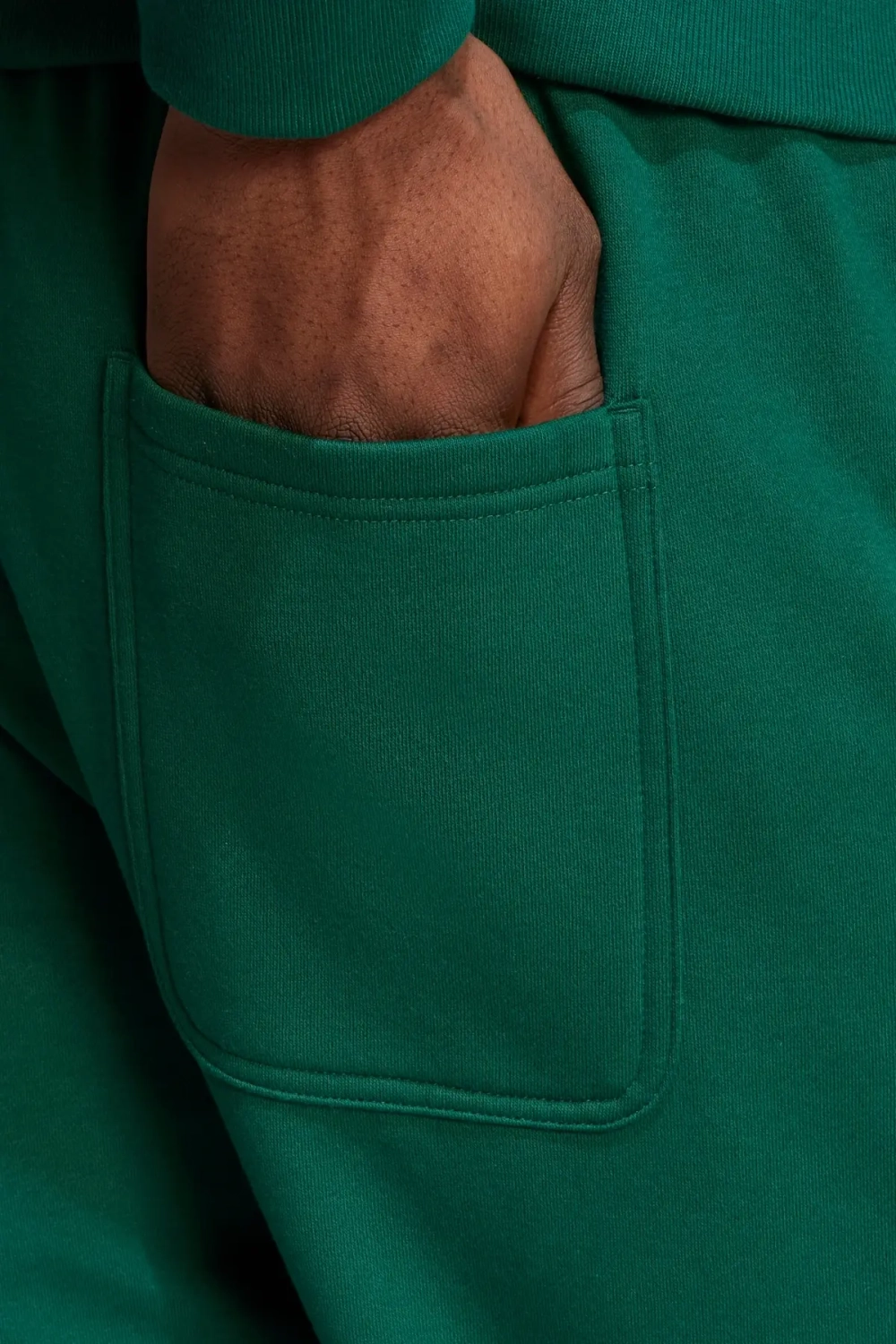 Штаны adidas All SZN Fleece Regular Tapered - зеленый