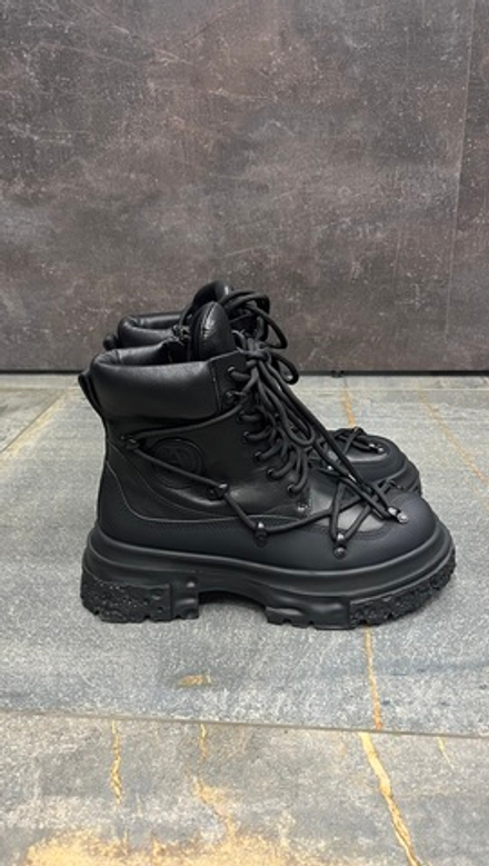 Ботинки женские черные