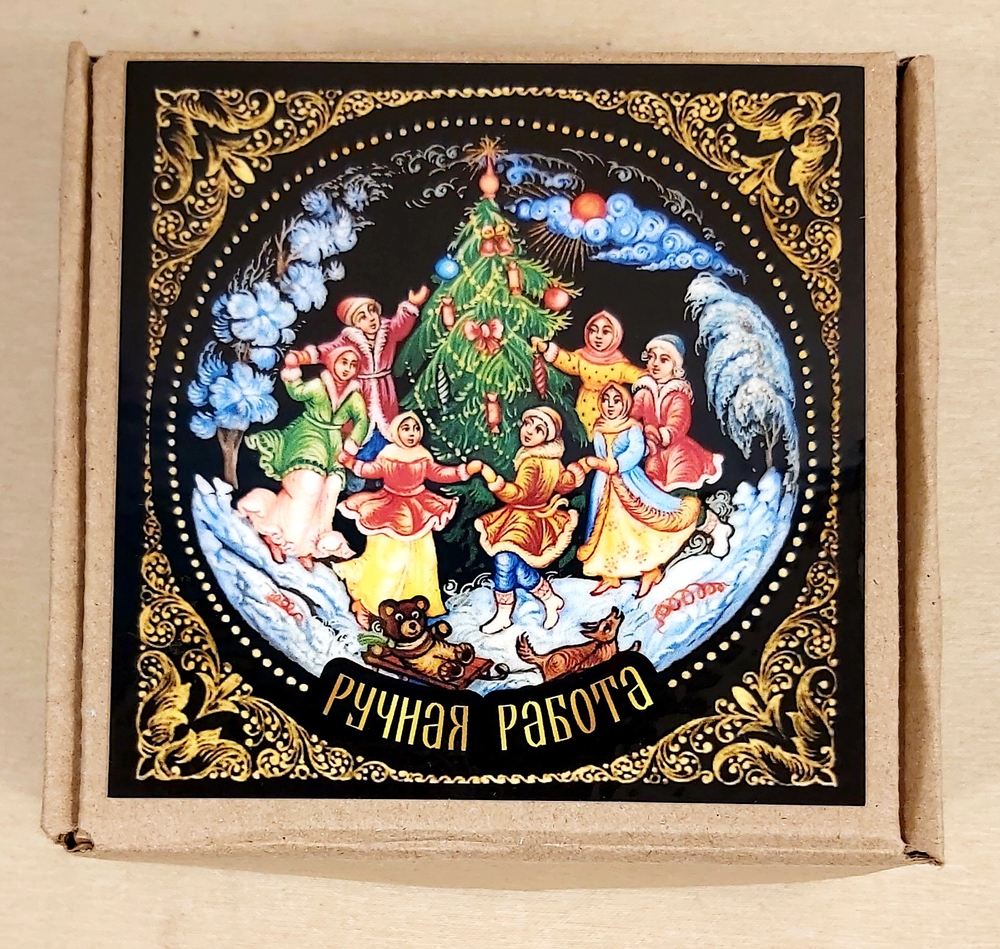 Ёлочная игрушка Колокольчик с росписью Палех "На катке"