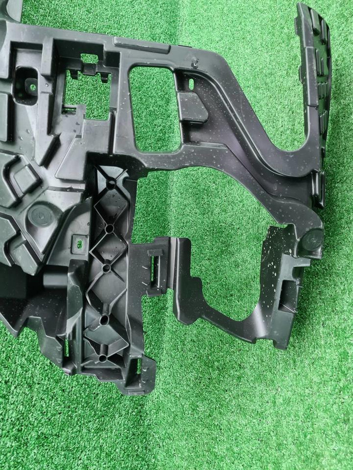 Кронштейн перед. бампера BMW X6 G06 23-нв M-paket