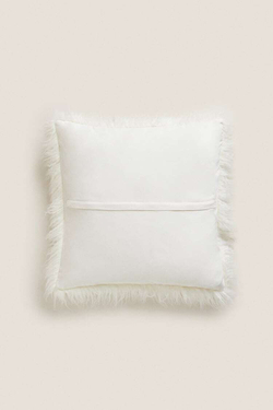 ZARA HOME ЧЕХОЛ НА ПОДУШКУ ИЗ ИСКУССТВЕННОГО МЕХА, ЭКРЮ