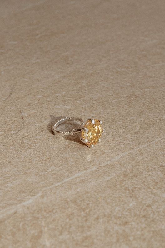 Кольцо YELLOW LA PRINCESSE / Puntus