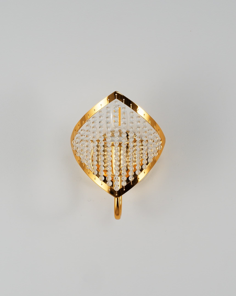 Бра Moderli V8051-1W Shade