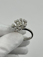 Кольцо с кристаллами