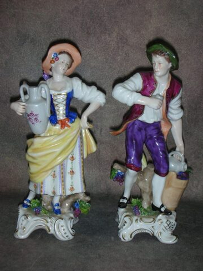 Статуэтка. Фарфор. Сбор винограда пара. Rudolf Kammer. Германия