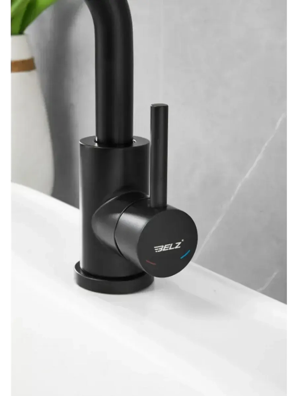 B10810-7 Смеситель для раковины BELZ