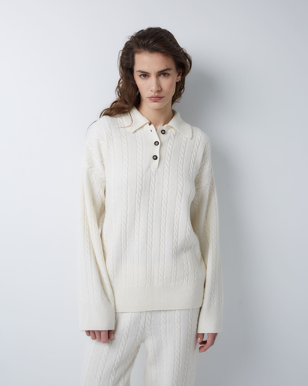 Поло объемного кроя из смесового кашемира молочный