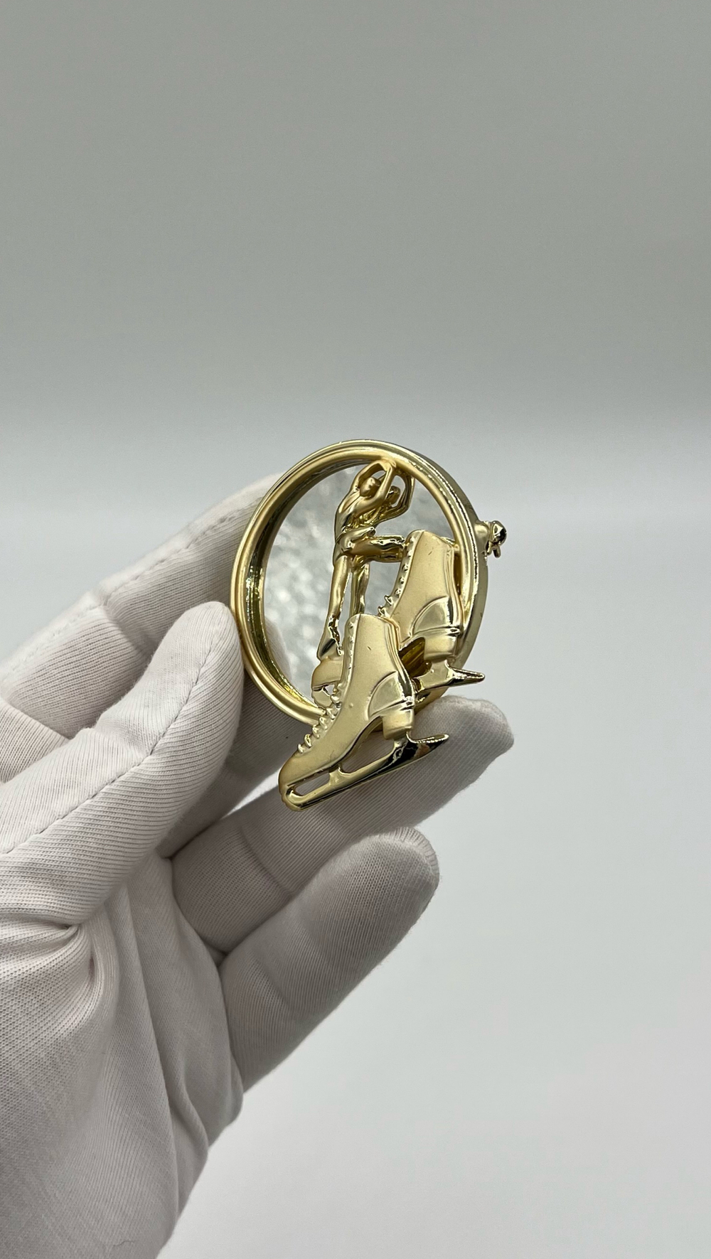 Брошь с зеркалом Фигурное катание Danecraft