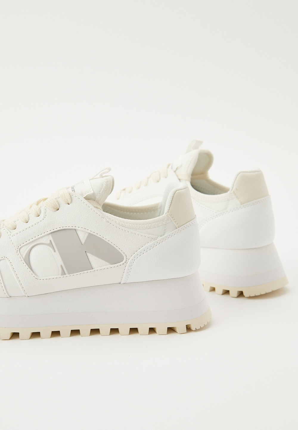 Кроссовки женские CALVIN KLEIN JEANS RUNNER LOW LACEUP MI