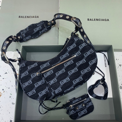 Balenciaga Le Cagole 33 cm