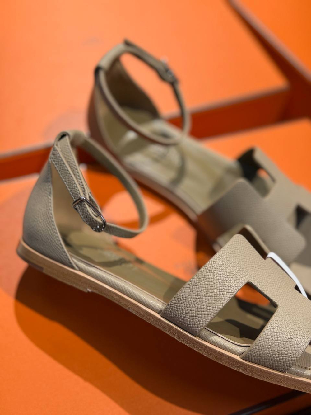 Сандалии Hermes
