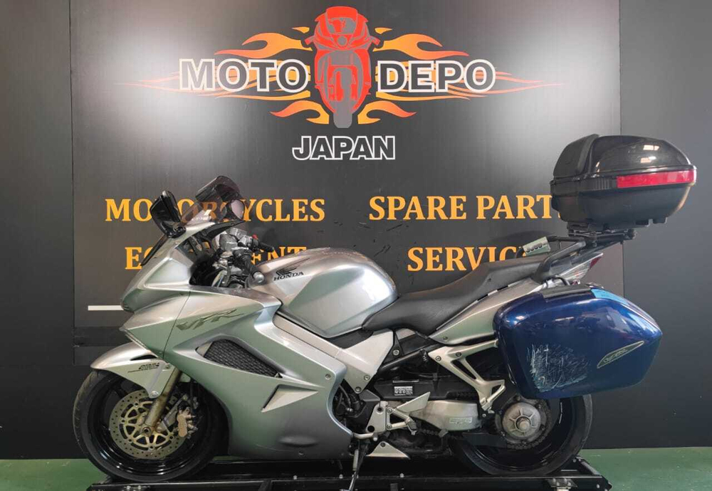 Honda VFR800A , 2006
