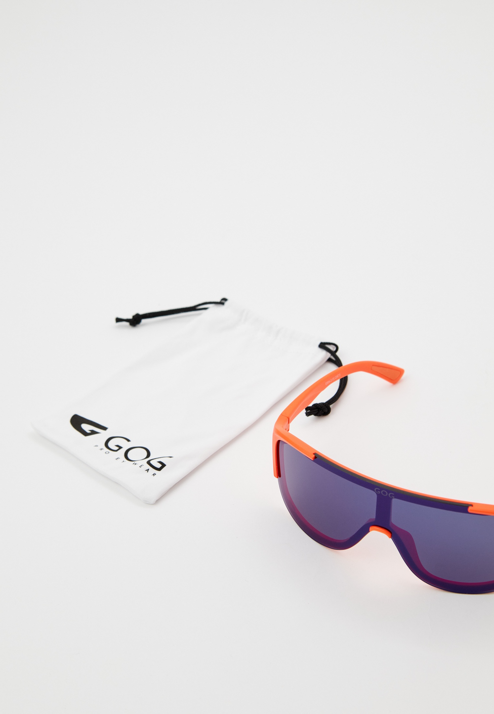 Спортивные очки GOG Medusa / Matt Neon Orange / Blue Lens