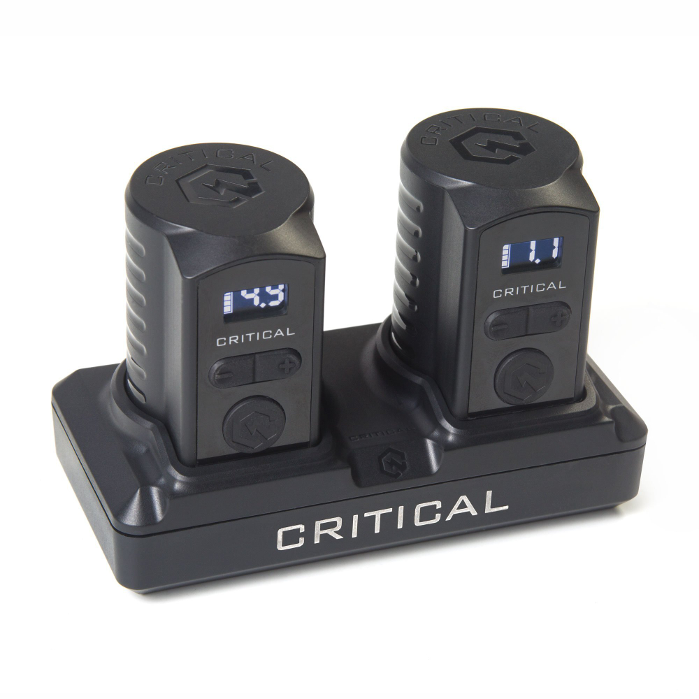 CRITICAL UNIVERSAL BATTERY DOCK станция для аккумуляторов CRITICAL