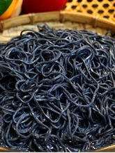 Лапша черная из папоротника Lvjinshan 180 г