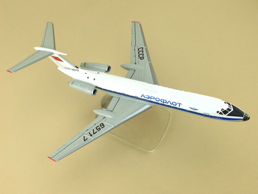 Модель самолета Ту-134А-3 (М1:100, Аэрофлот СССР-65717)