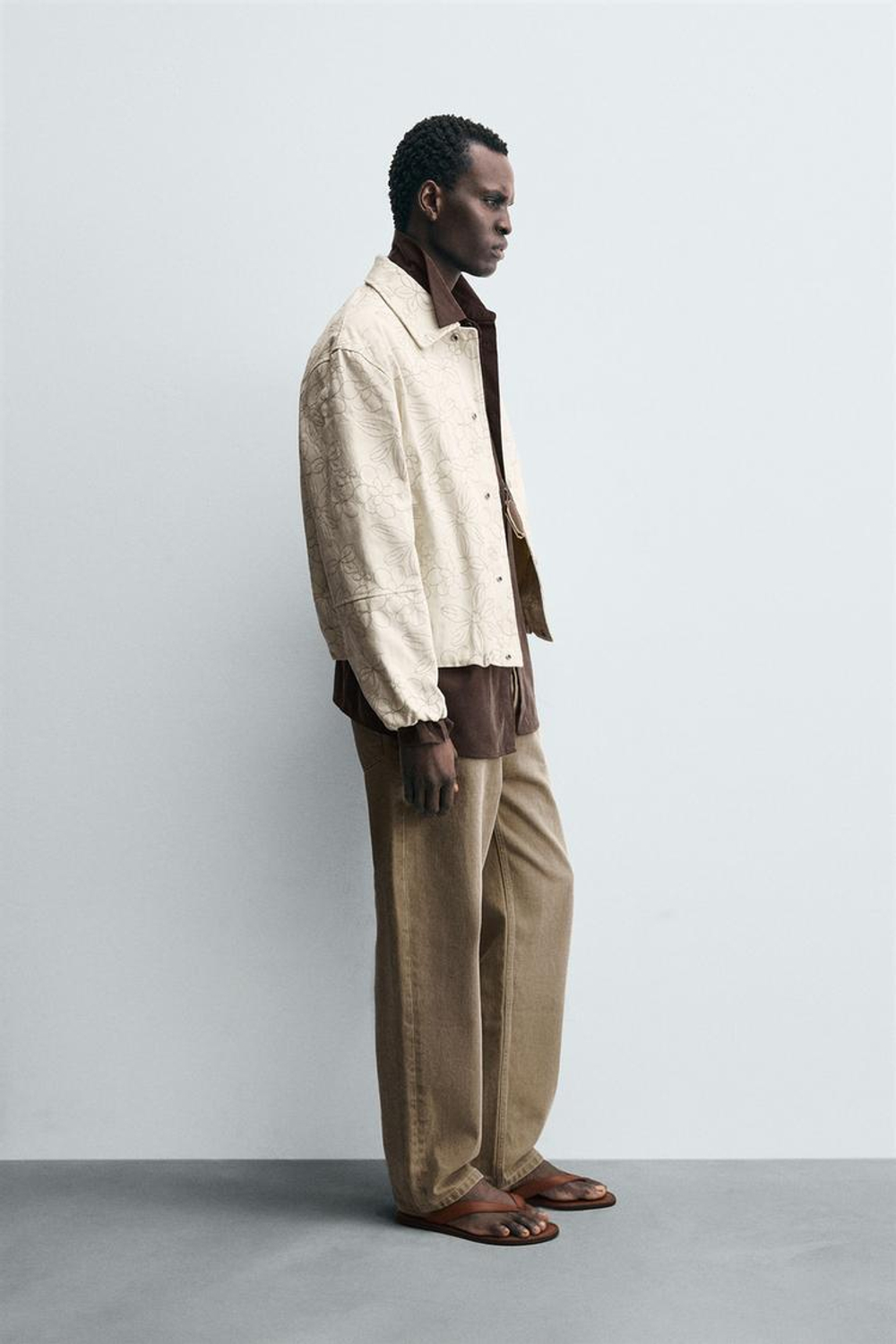 ZARA КУРТКА С ЦВЕТОЧНЫМ РИСУНКОМ, ЭКРЮ