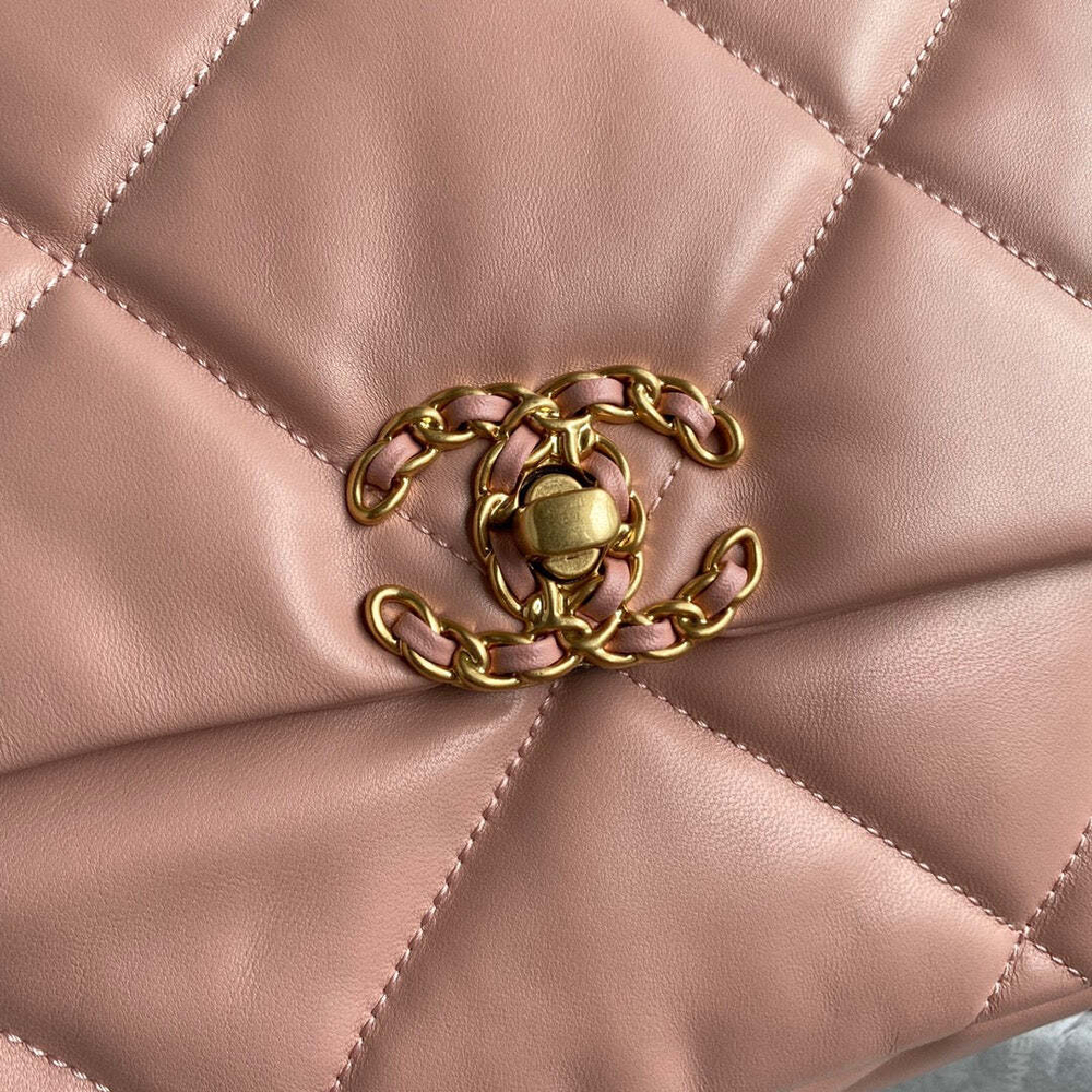Chanel 19 Large 30 cm