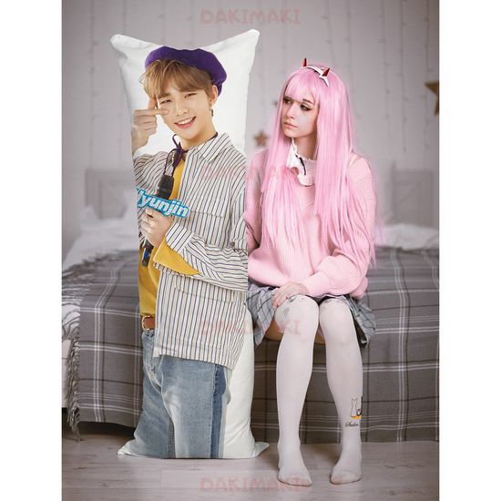 Дакимакура Хёнджин Stray Kids арт. 1026