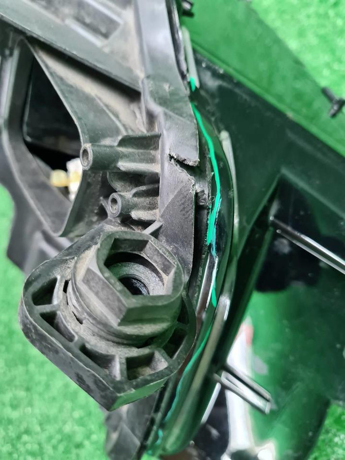 Фара левая VW Touareg 3 (2018-2023) LED