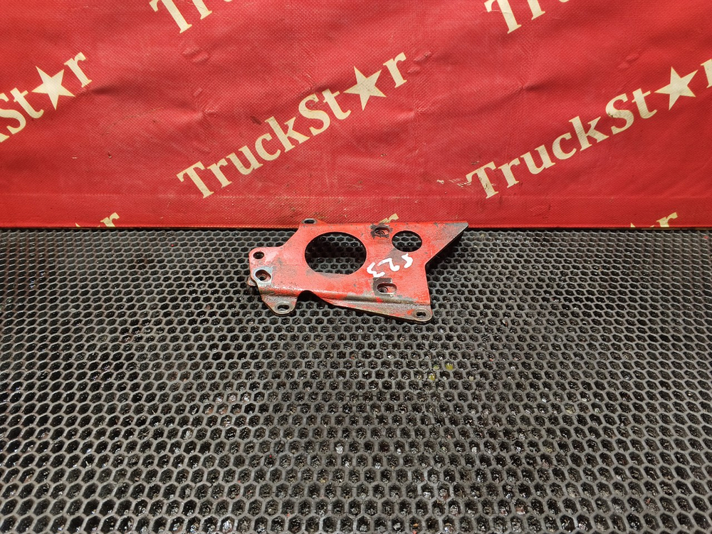 Кронштейн топливного фильтра