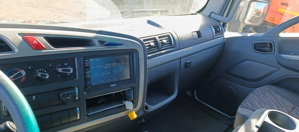 Foton AUMAN 4x2 Бортовой (Евроборт) 47FM2C (Евроборт, Дизельный, 4.5 л, 209 л.с. МТ)