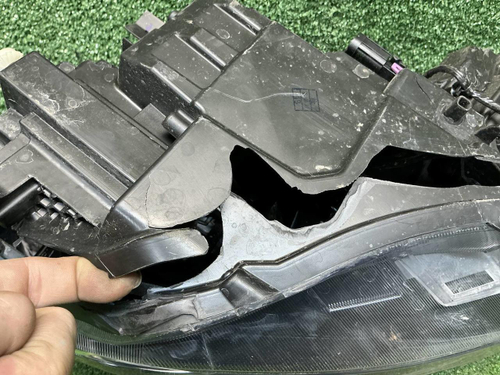 Битая Фара левая Changan CS95 (2023-н.в.) LED