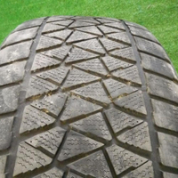 Шина Комплект шин Bridgestone Blizzak DM-V2 285/45 R22