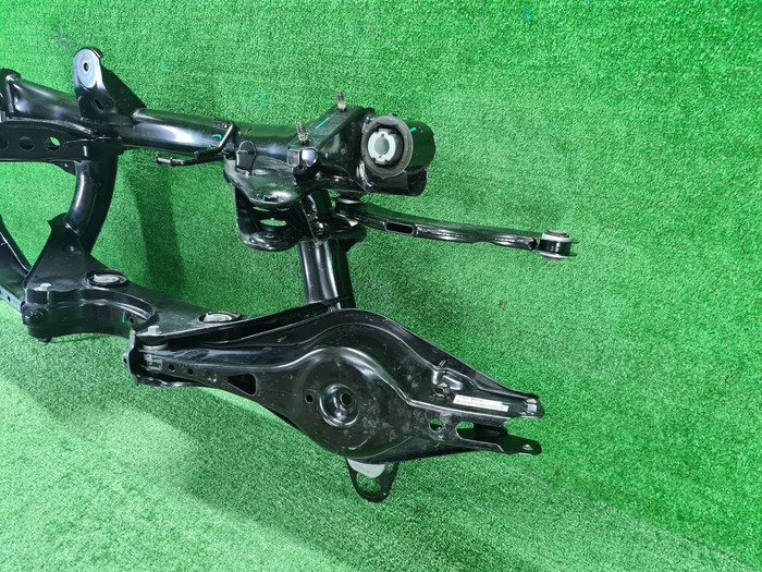 Подрамник задний Geely Monjaro (2021-н.в.)