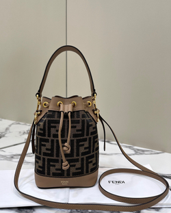 Fendi Mon Tresor 18 cm